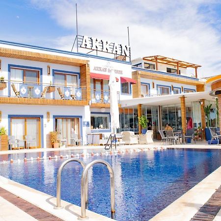 Akkan Beach Hotel Bodrum Exterior photo